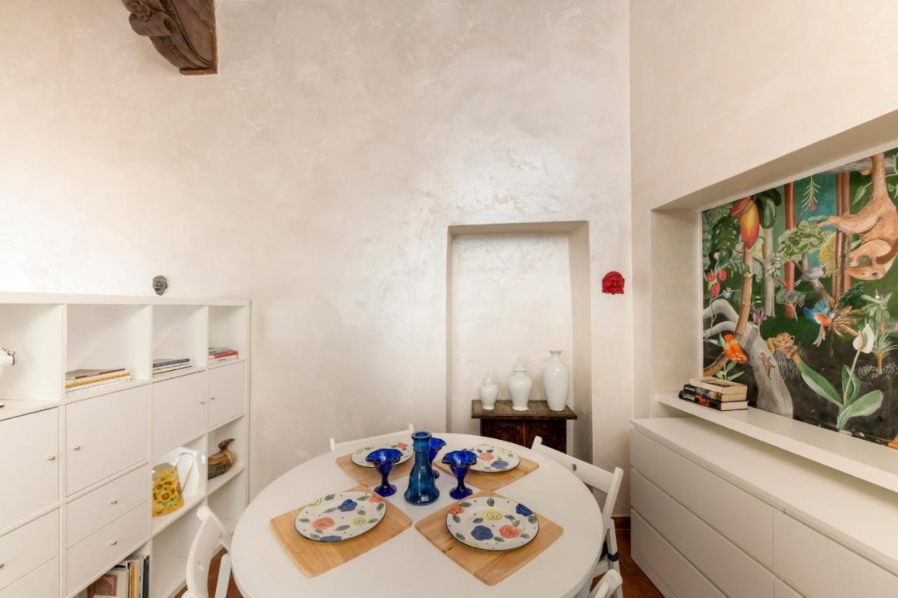 Апартаменты Giglio House - Campo De' Fiori Рим Экстерьер фото